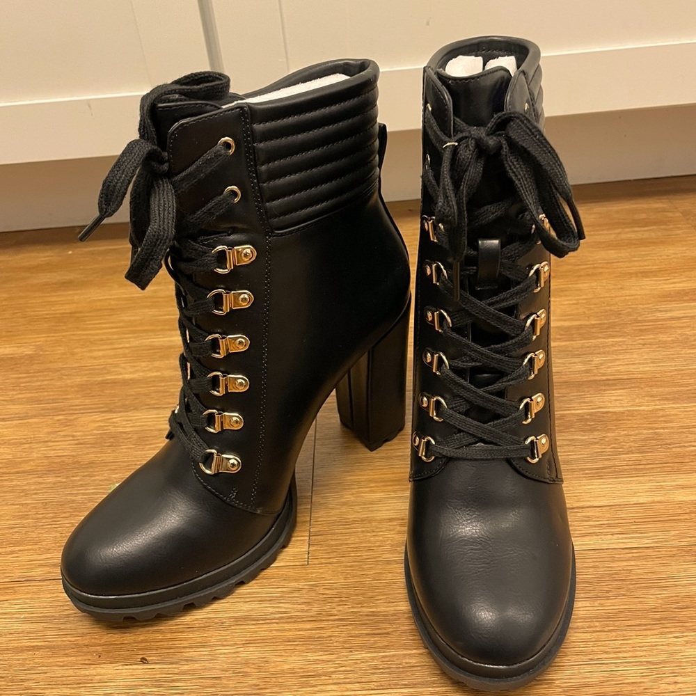 Justfab, lace up bootie in black